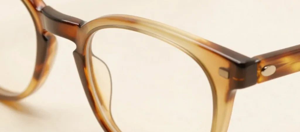 Acetatos Artesanales: La Nobleza del Material en la Óptica Moderna